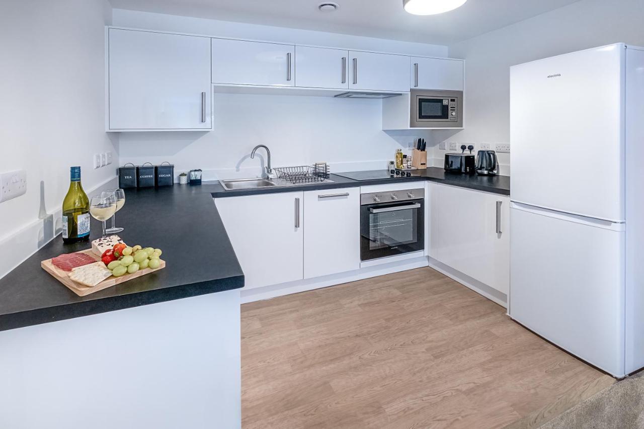 Luton Modern Serviced Accommodation For Contractors, Relocators, Professionals, Tourists And Students - Akugi Homes Zewnętrze zdjęcie